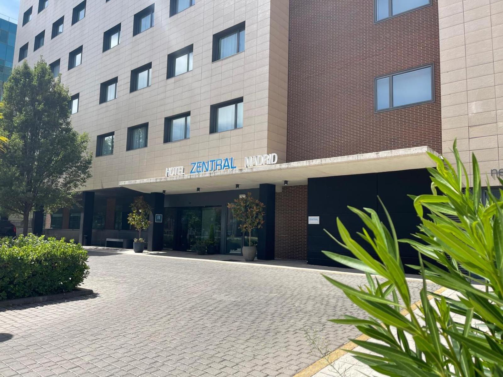 Hotel Zentral Castellana Norte — Fotky 2